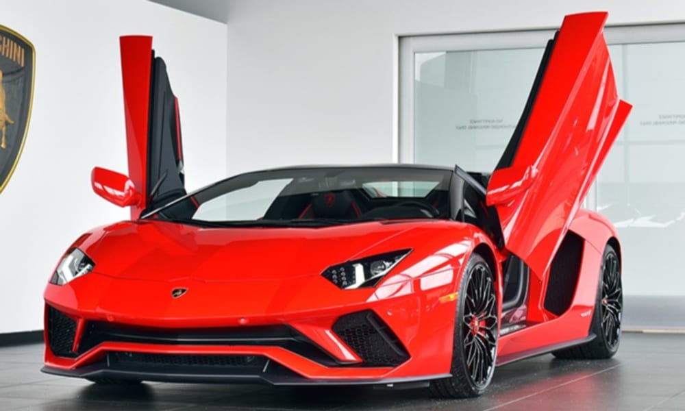 Lamborghini Aventador S, available to rent in Houston